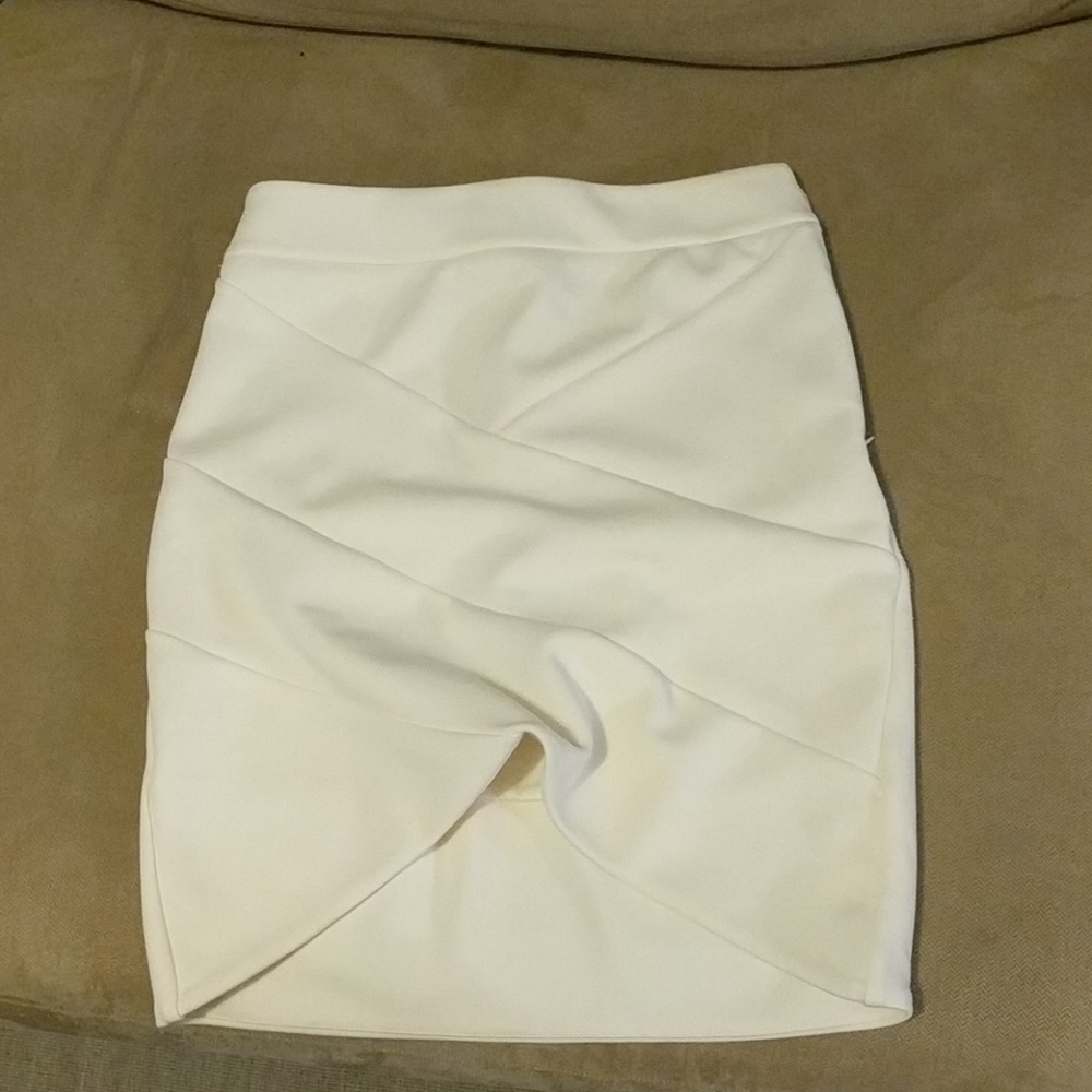 White midi skirt